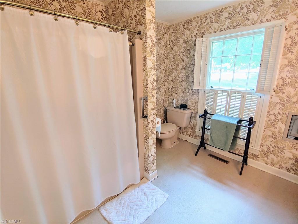 480 Martin Farm Road Madison, NC 27025 - Photo 25 of 50 Primary Bedroom