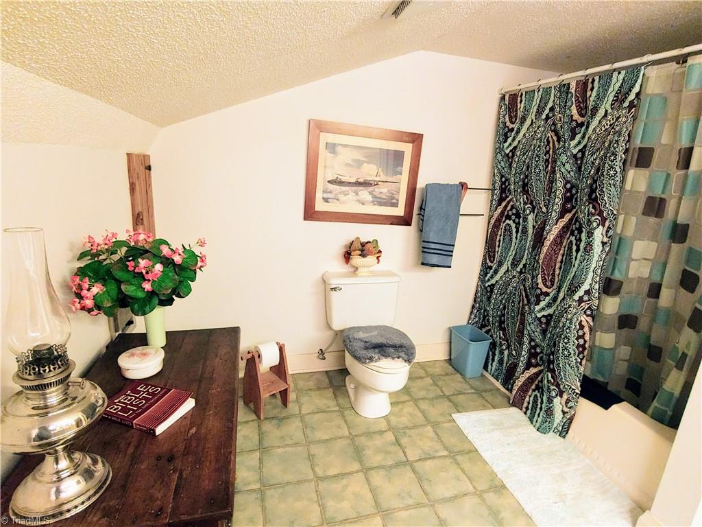 480 Martin Farm Road Madison, NC 27025 - Photo 36 of 50 Gallery Image 36