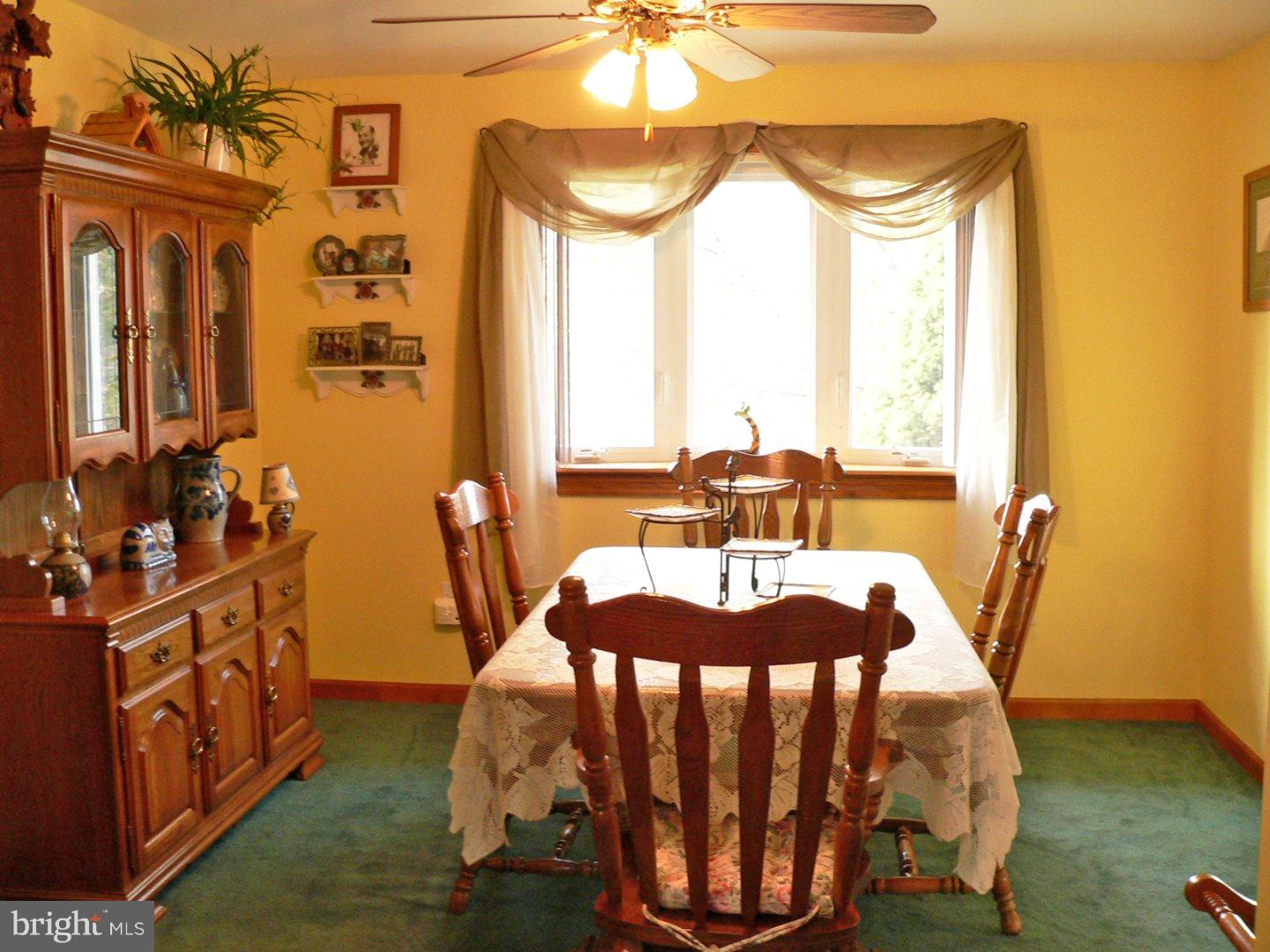 598 North Funk Road Boyertown, PA 19512 - Photo 6 of 25 Dining Room