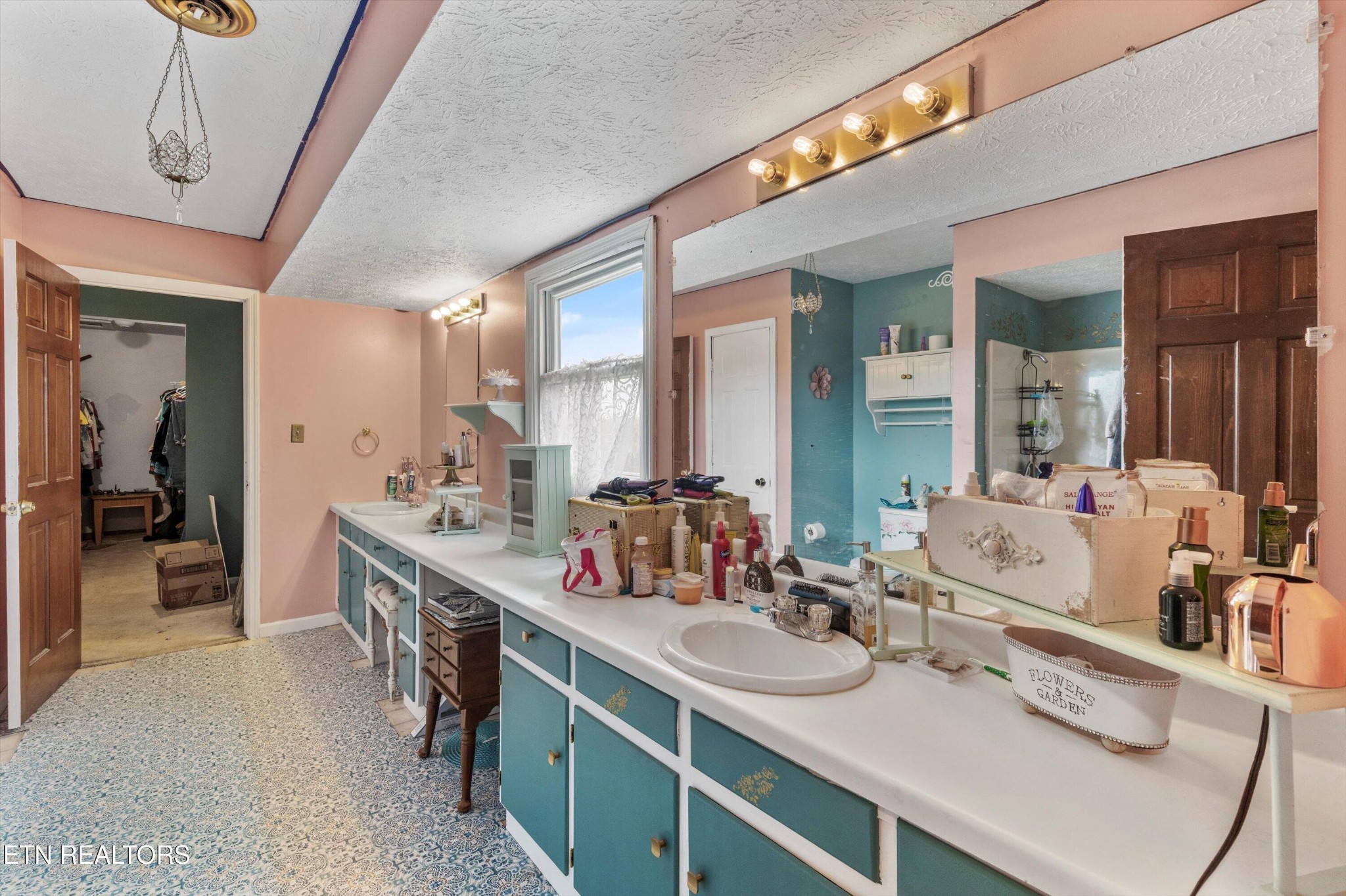 226 Thacker Drive La Follette, TN 37766 - Photo 25 of 51