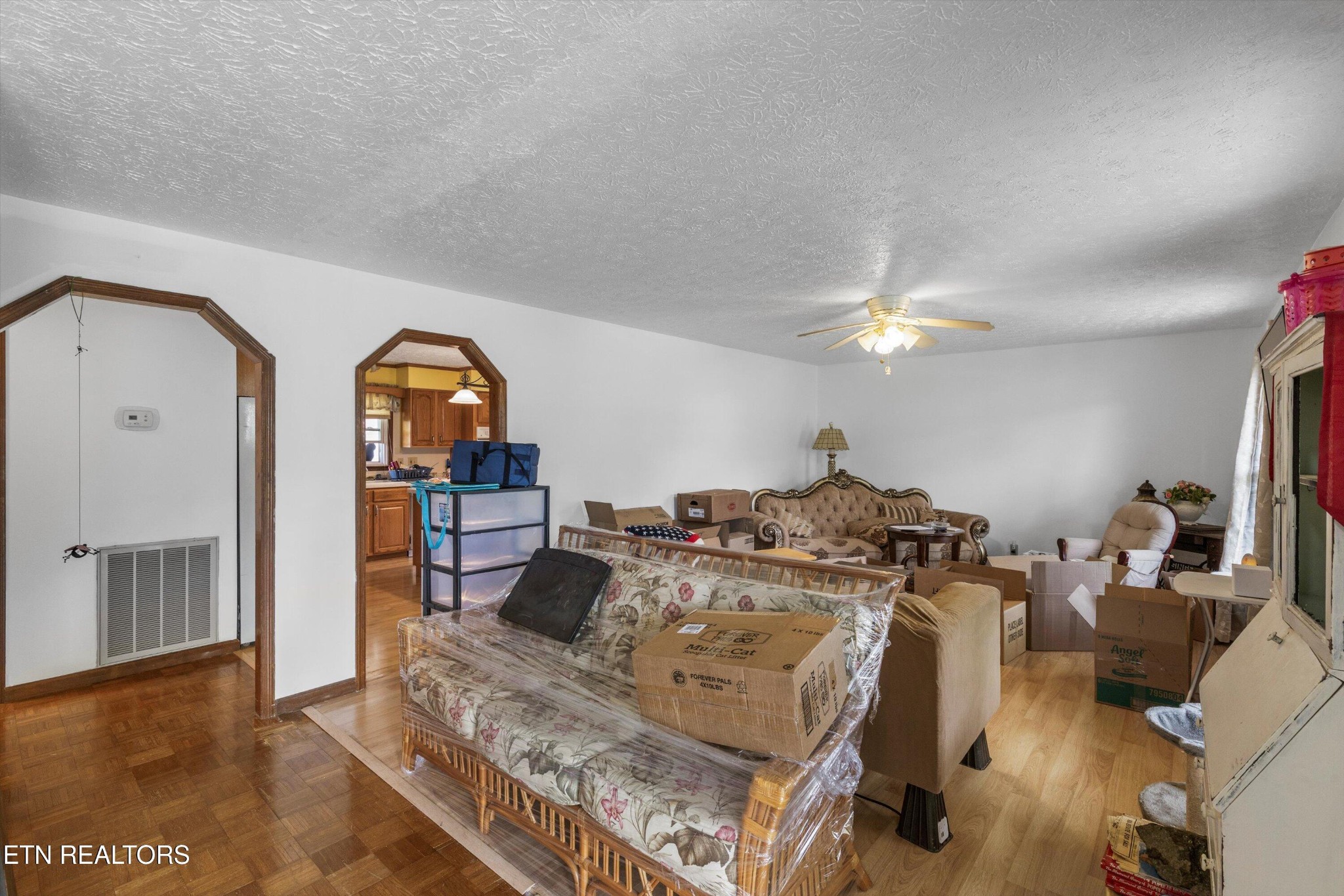 226 Thacker Drive La Follette, TN 37766 - Photo 8 of 51 a living room with furniture and a wooden floor