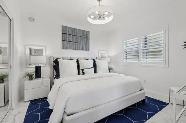 $999,000 | 2640 Lake Shore Drive, Unit 507, Riviera Beach, FL 33404