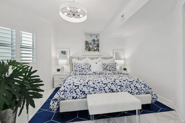 $999,000 | 2640 Lake Shore Drive, Unit 507, Riviera Beach, FL 33404