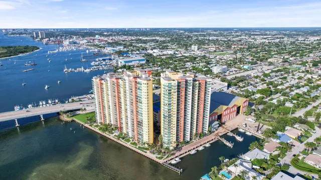 $999,000 | 2640 Lake Shore Drive, Unit 507, Riviera Beach, FL 33404