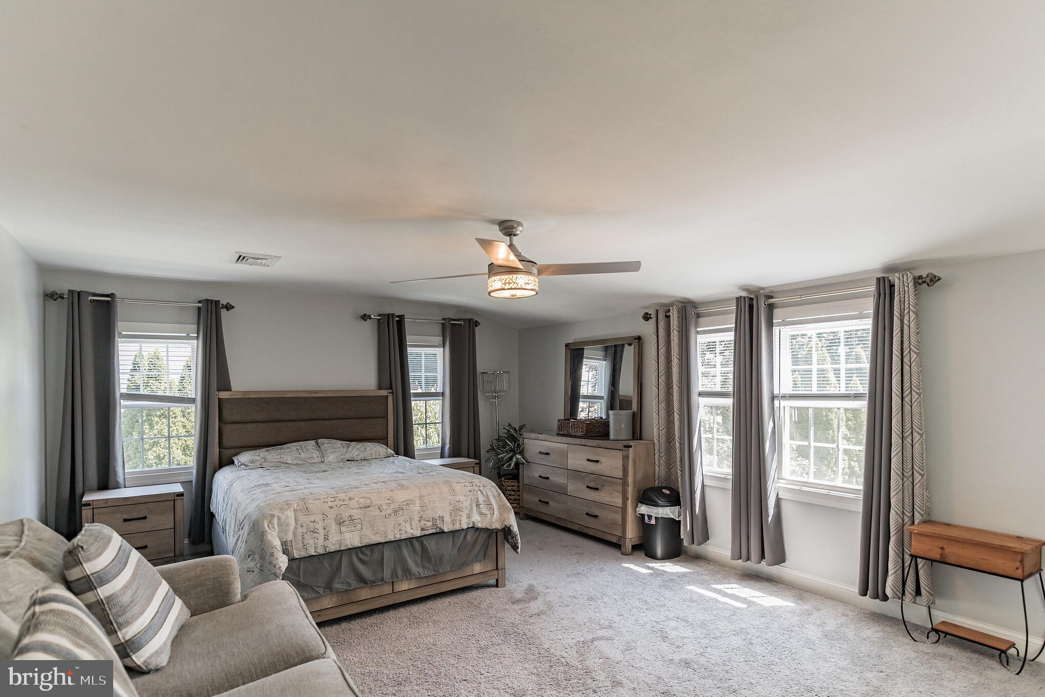 9121 Verree Road Philadelphia, PA 19115 - Photo 12 of 35
