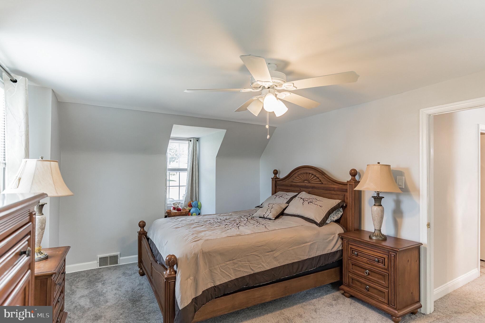 9121 Verree Road Philadelphia, PA 19115 - Photo 16 of 35