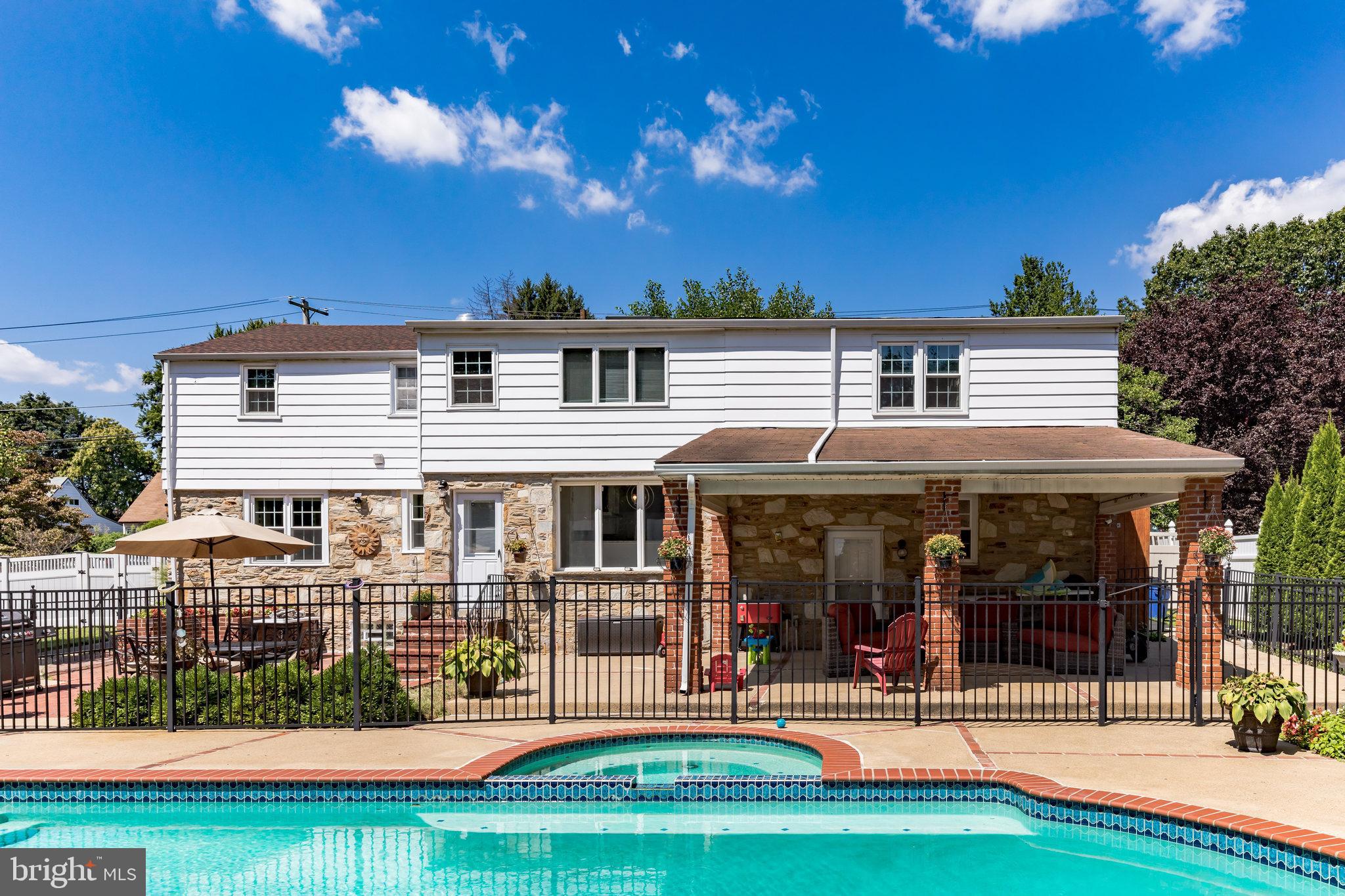 9121 Verree Road Philadelphia, PA 19115 - Photo 33 of 35