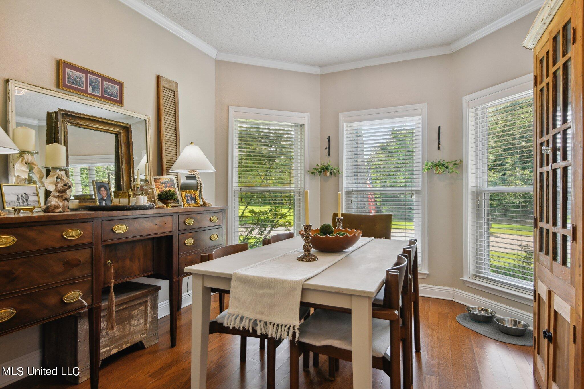 4906 Ridgewood Drive Moss Point, MS 39563 - Photo 8 of 26 010