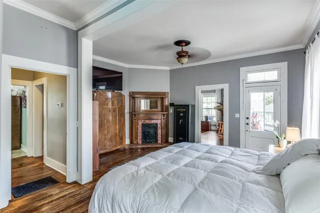 $450,000 | 902 South Waco Street, Weatherford, TX 76086