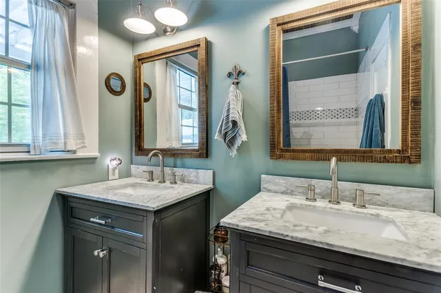 $450,000 | 902 South Waco Street, Weatherford, TX 76086