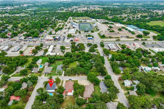 $450,000 | 902 South Waco Street, Weatherford, TX 76086