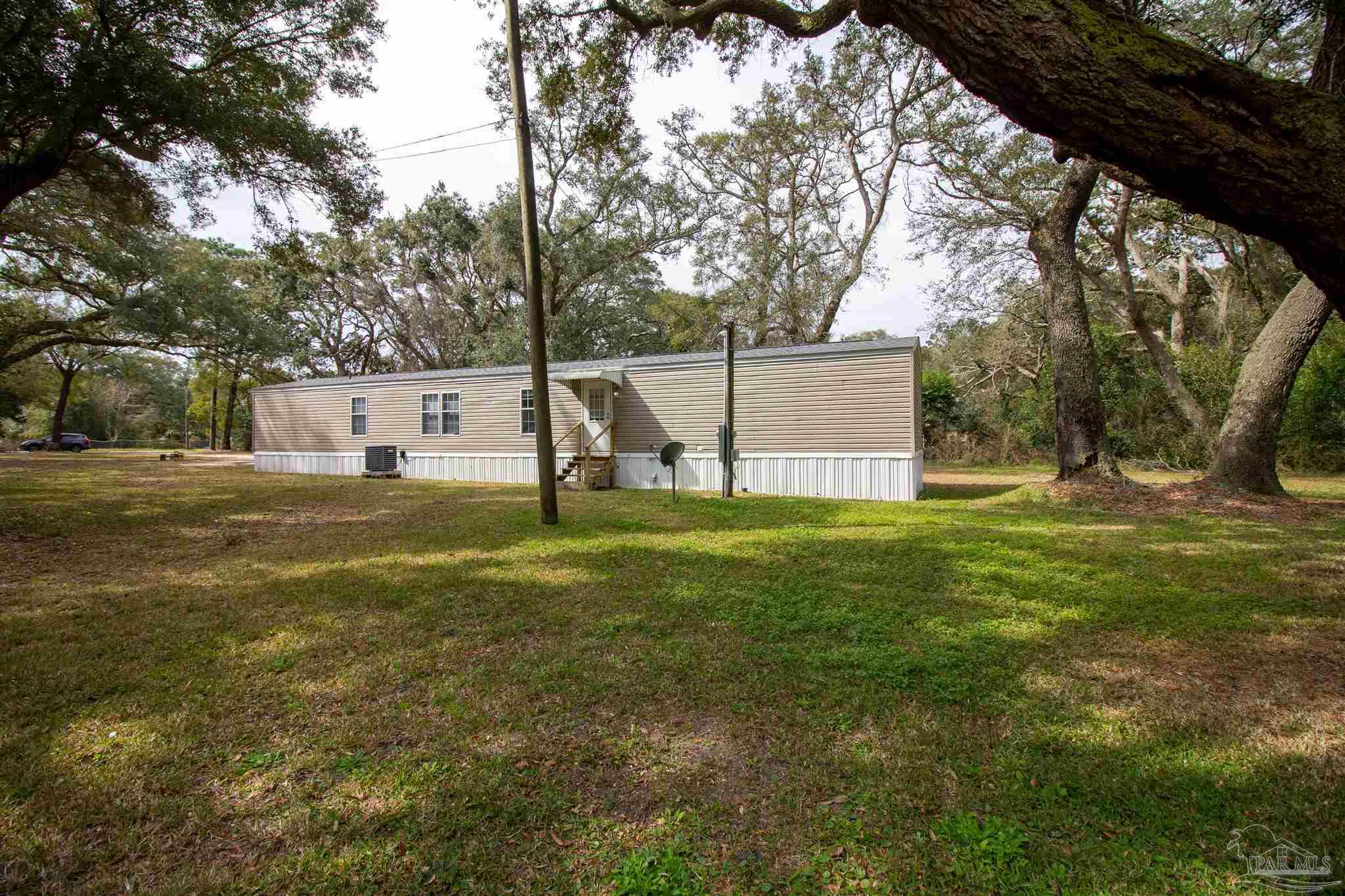 6364 West La Rua Street Pensacola, FL 32506 - Photo 3 of 49