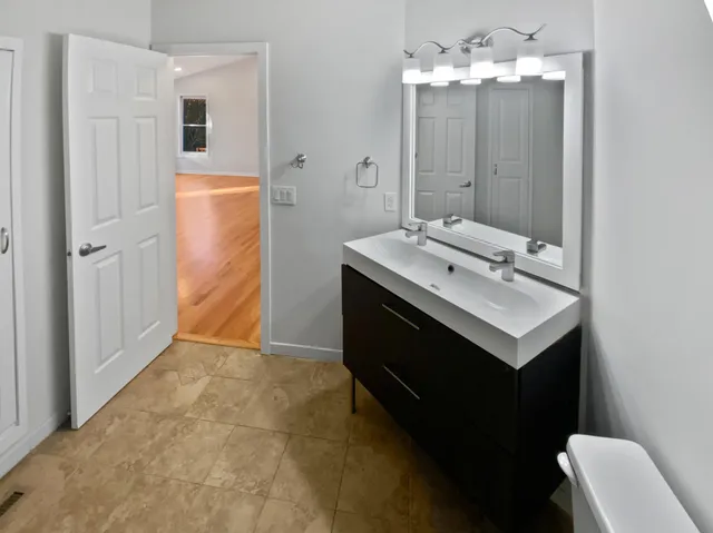 $423,000 | 12595 Driftwood Court, Apple Valley, MN 55124