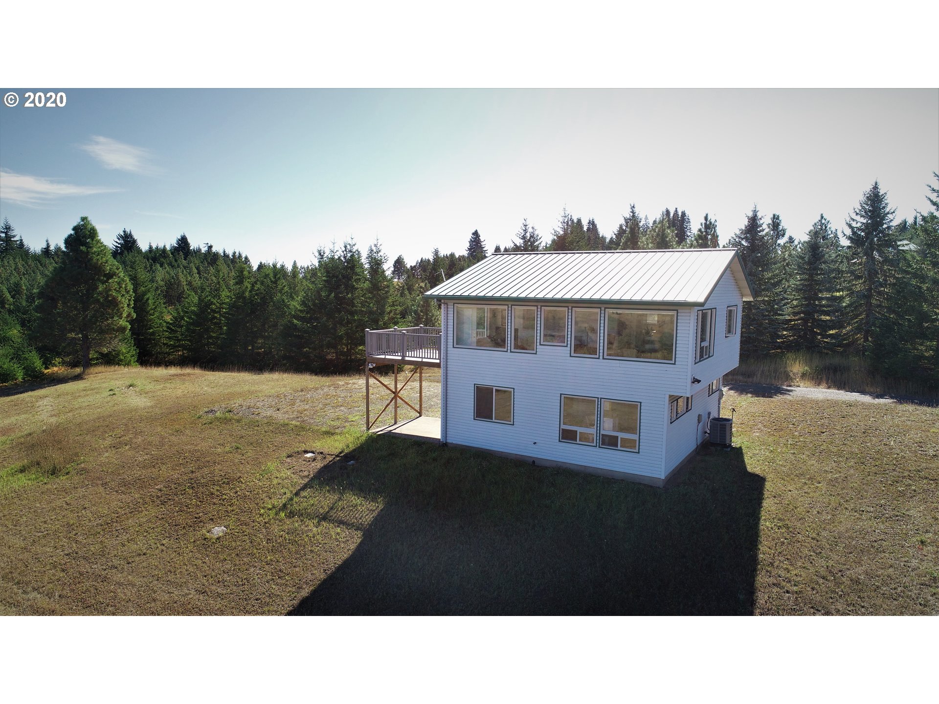 101 Brookside Road White Salmon, WA 98672 - Photo 1 of 32