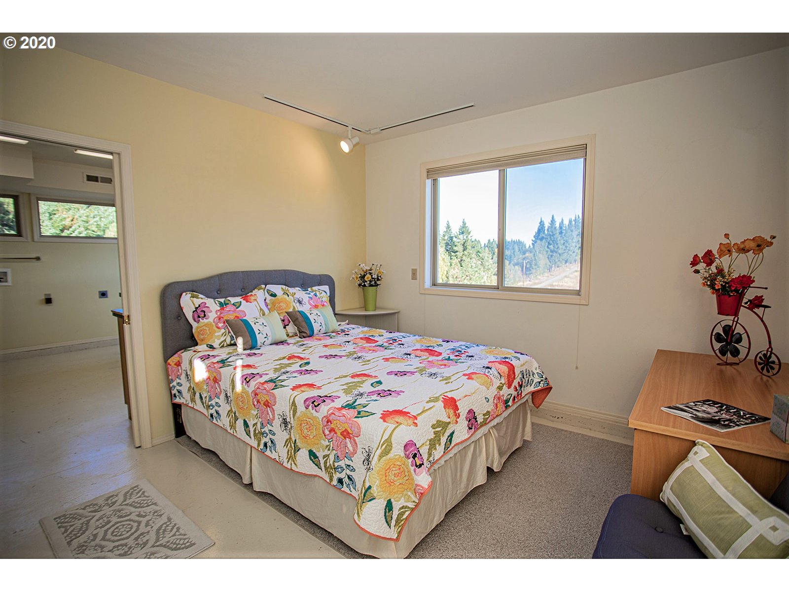 101 Brookside Road White Salmon, WA 98672 - Photo 26 of 32