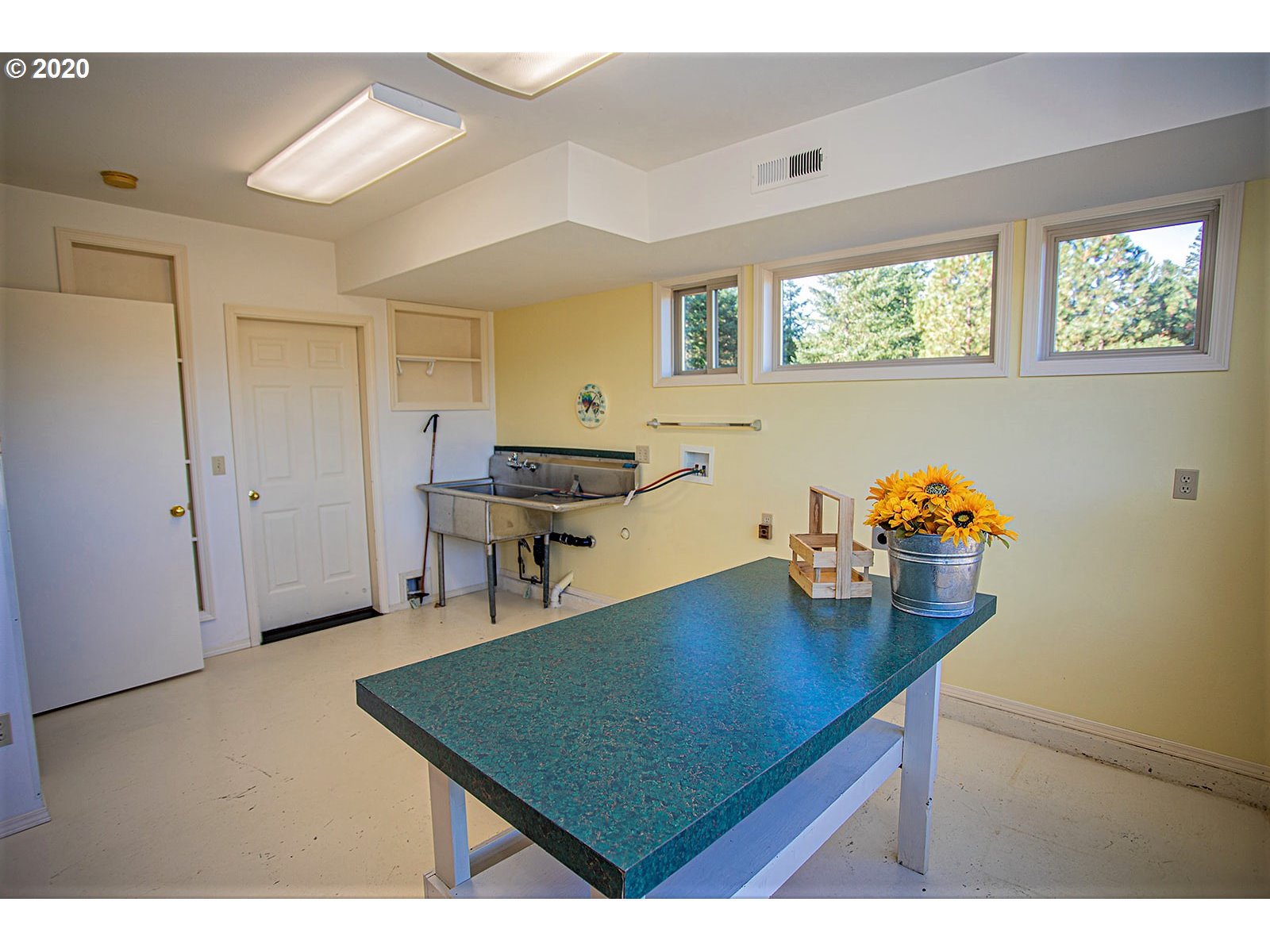 101 Brookside Road White Salmon, WA 98672 - Photo 28 of 32