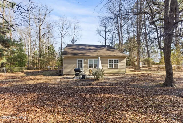 $1,800 | 1710 Charles Street, New Bern, NC 28562