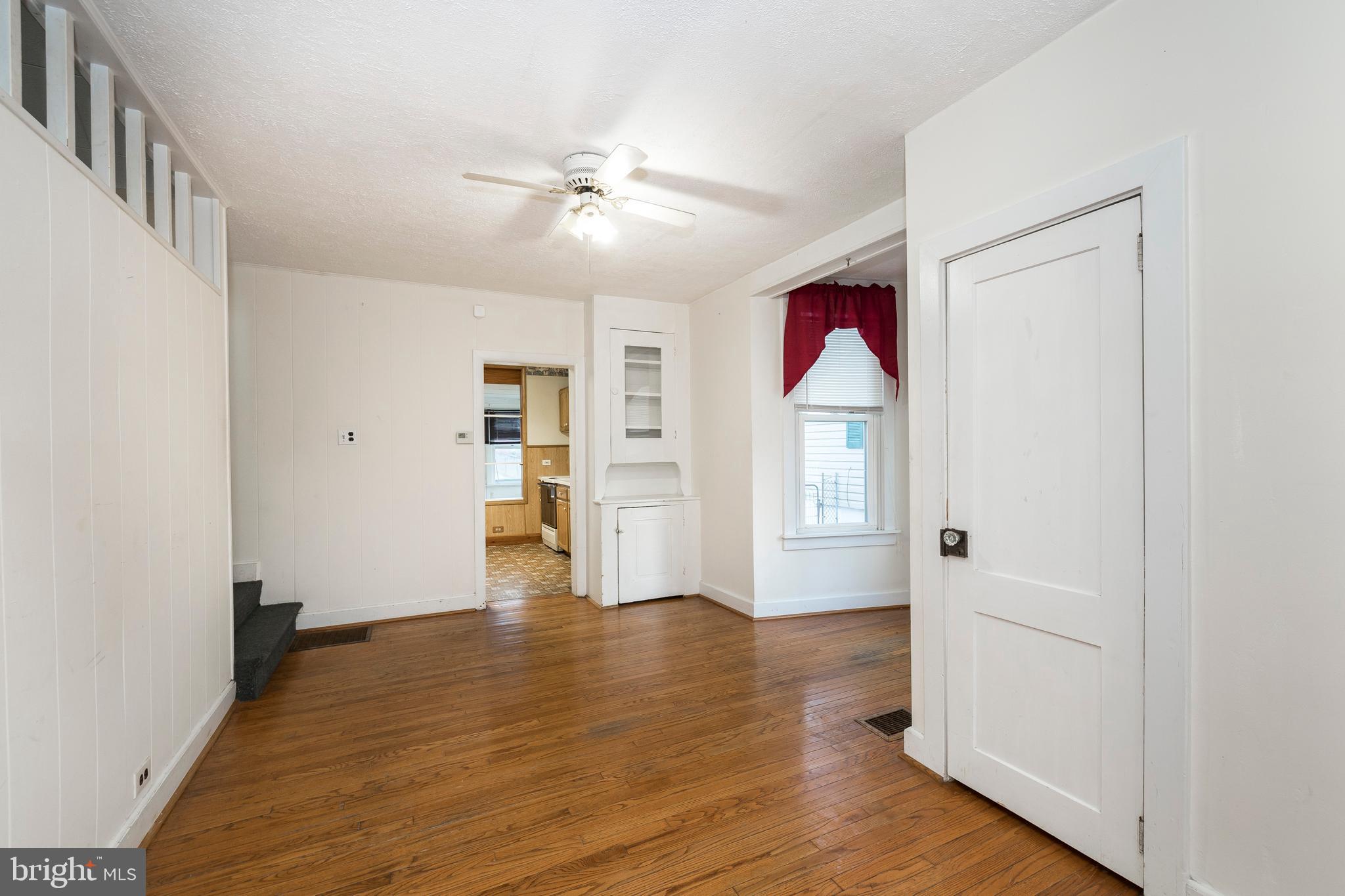 142 New Street Spring City, PA 19475 - Photo 3 of 23 Gallery Image 3