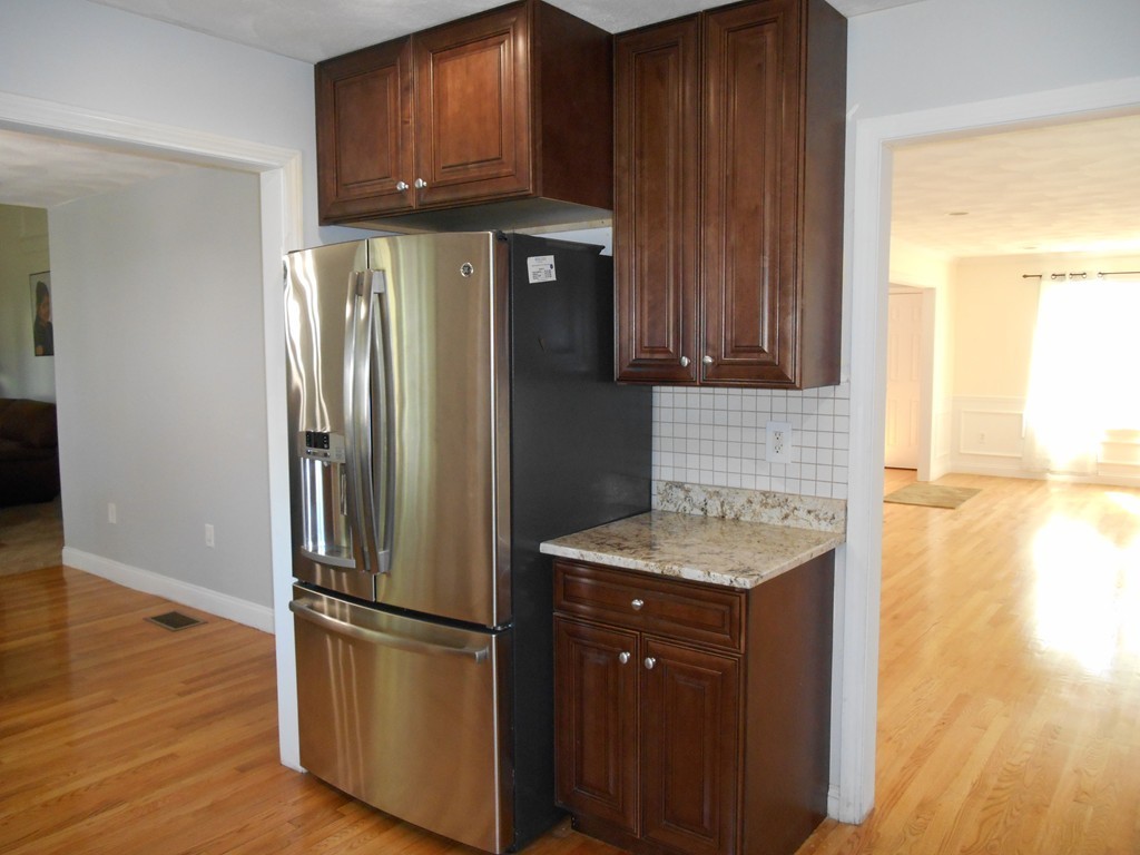 83 Forest Park Road Woburn, MA 01801 - Photo 10 of 19 Gallery Image 10