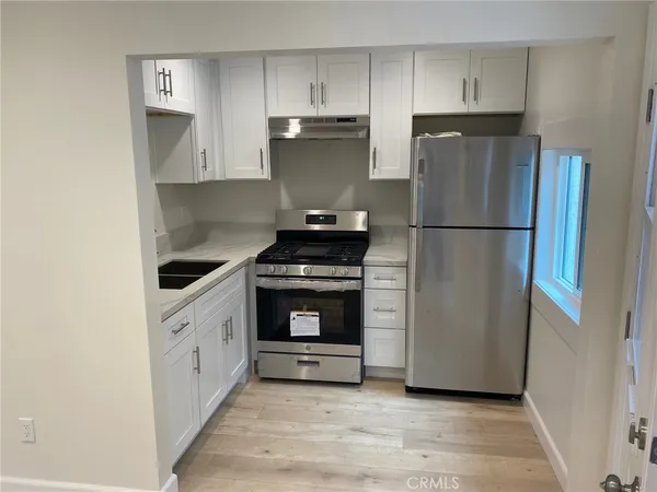 $2,150 | 900 East Garfield Avenue, Unit C, Glendale, CA 91205