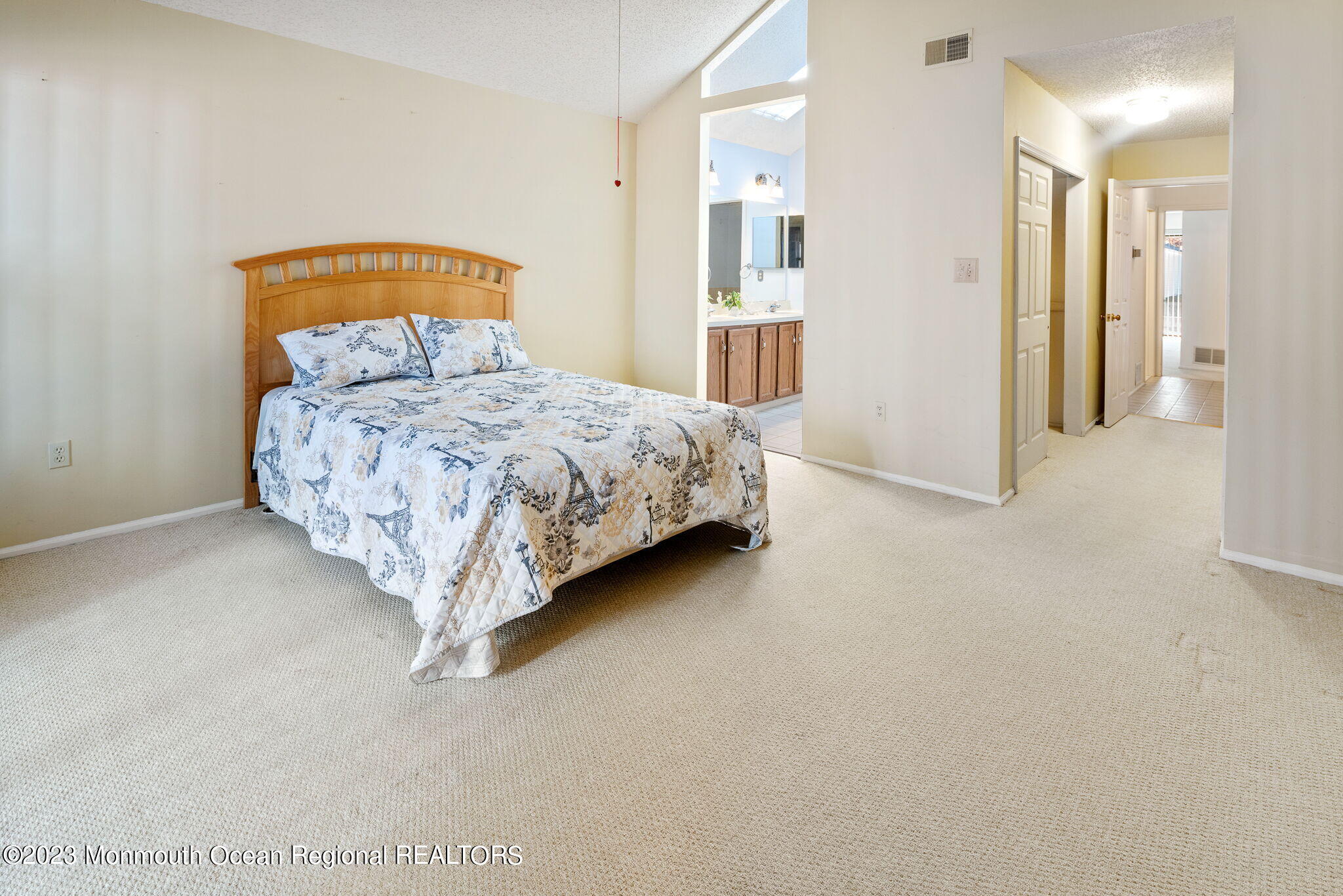 11 Newport Road Manahawkin, NJ 08050 - Photo 21 of 39 034-original-photo