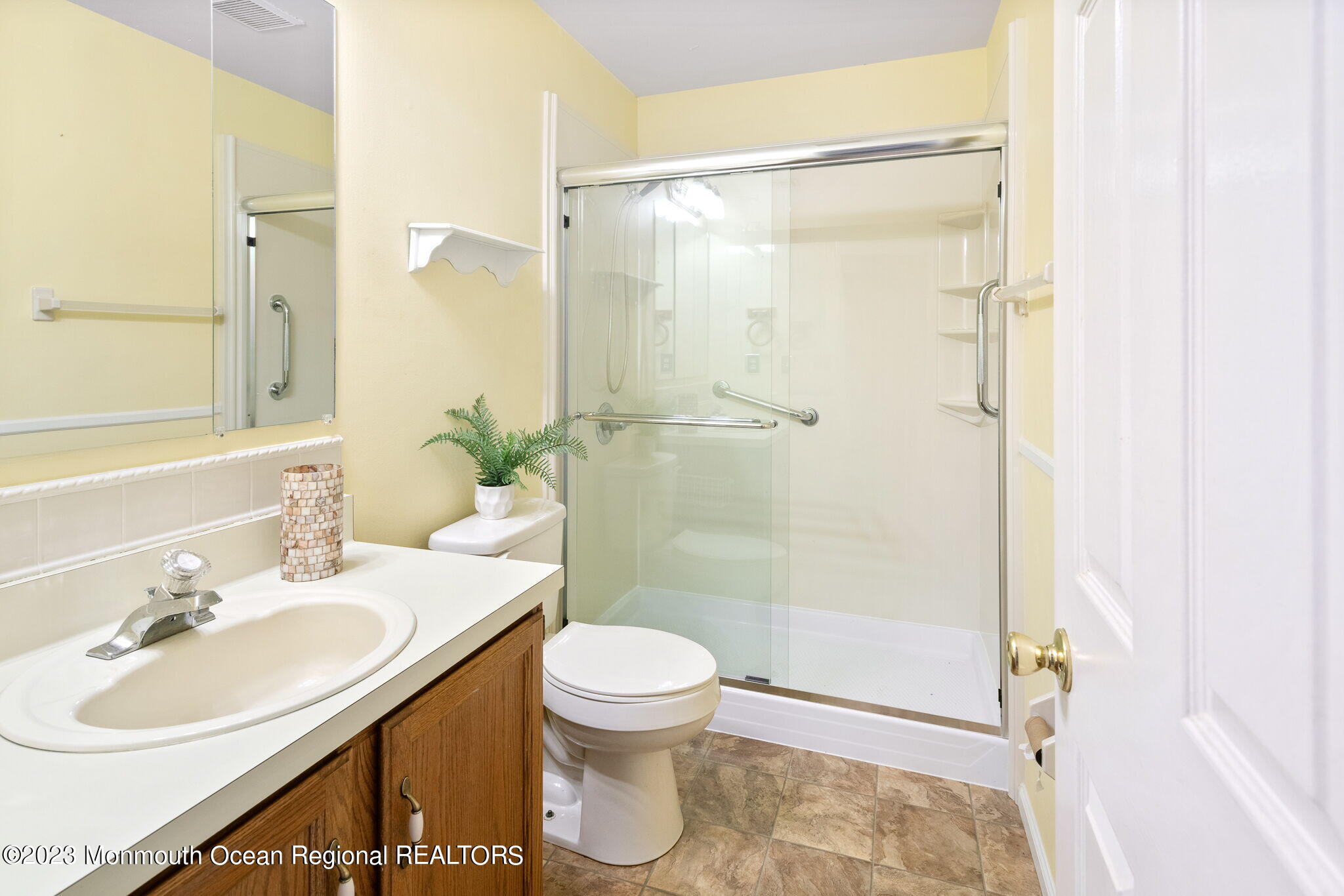 11 Newport Road Manahawkin, NJ 08050 - Photo 25 of 39 029-original-photo