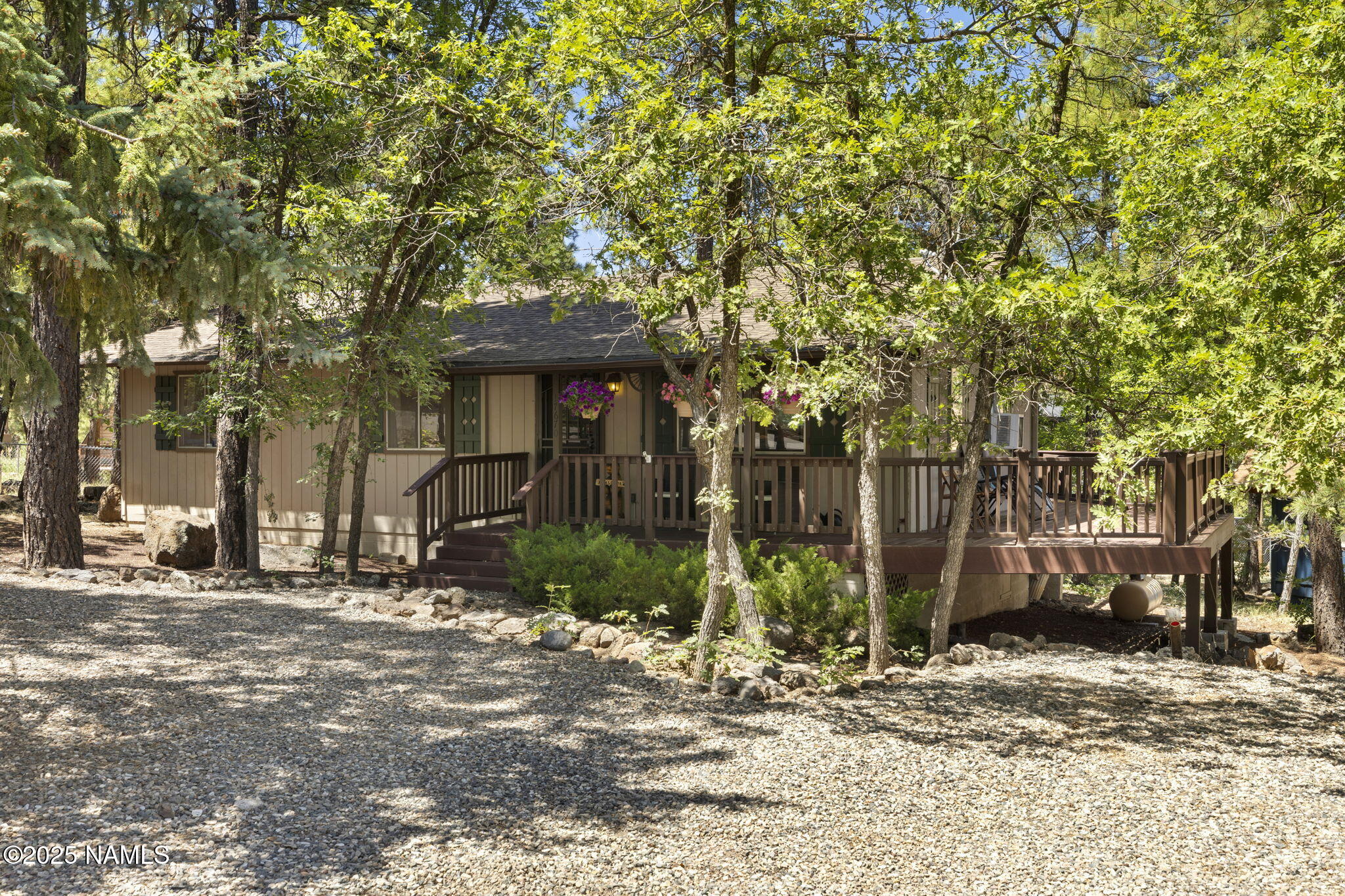 17670 Mustang Road Munds Park, AZ 86017 - Photo 4 of 35 19-web-or-mls-FA9A0455