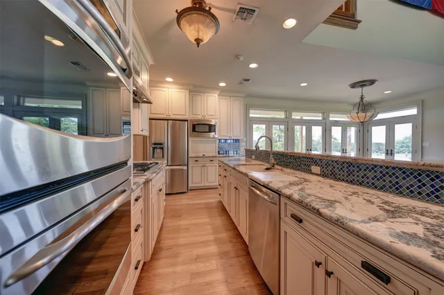 $2,950,000 | 7157 Farm To Market Road 1697, Carmine, TX 78932