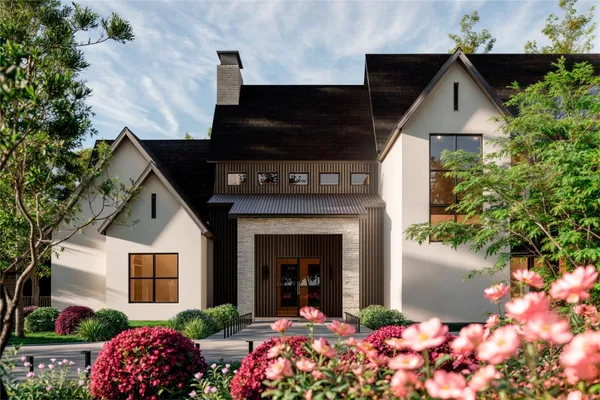 a view of house with a yard