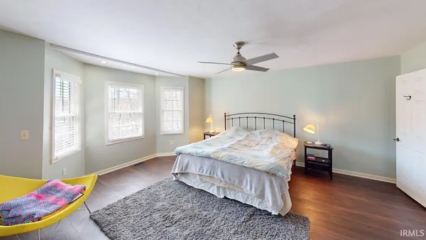 $389,700 | 8920 West Michael Drive, Huntingburg, IN 47542