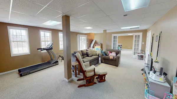 $389,700 | 8920 West Michael Drive, Huntingburg, IN 47542