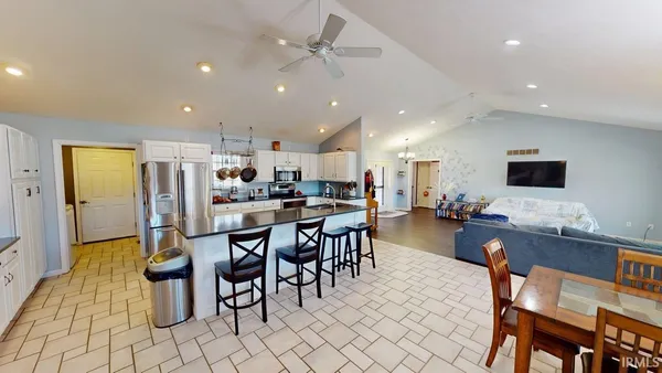 $389,700 | 8920 West Michael Drive, Huntingburg, IN 47542