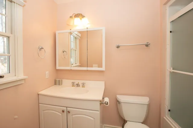 $39,000 | Undisclosed Address, Southampton, NY 11968