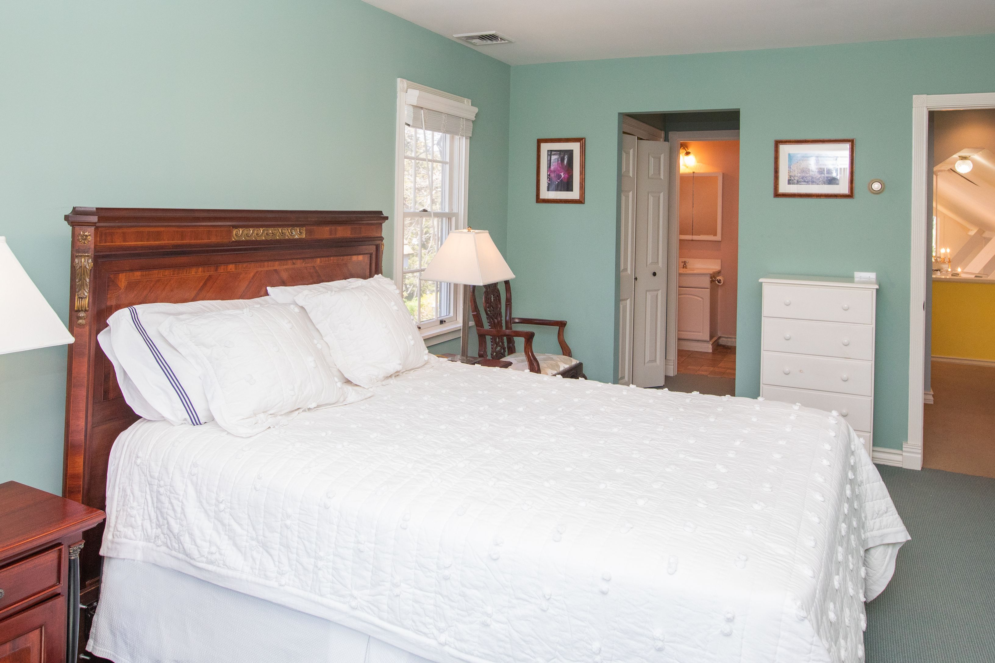 Undisclosed Address Southampton, NY 11968 - Photo 17 of 37