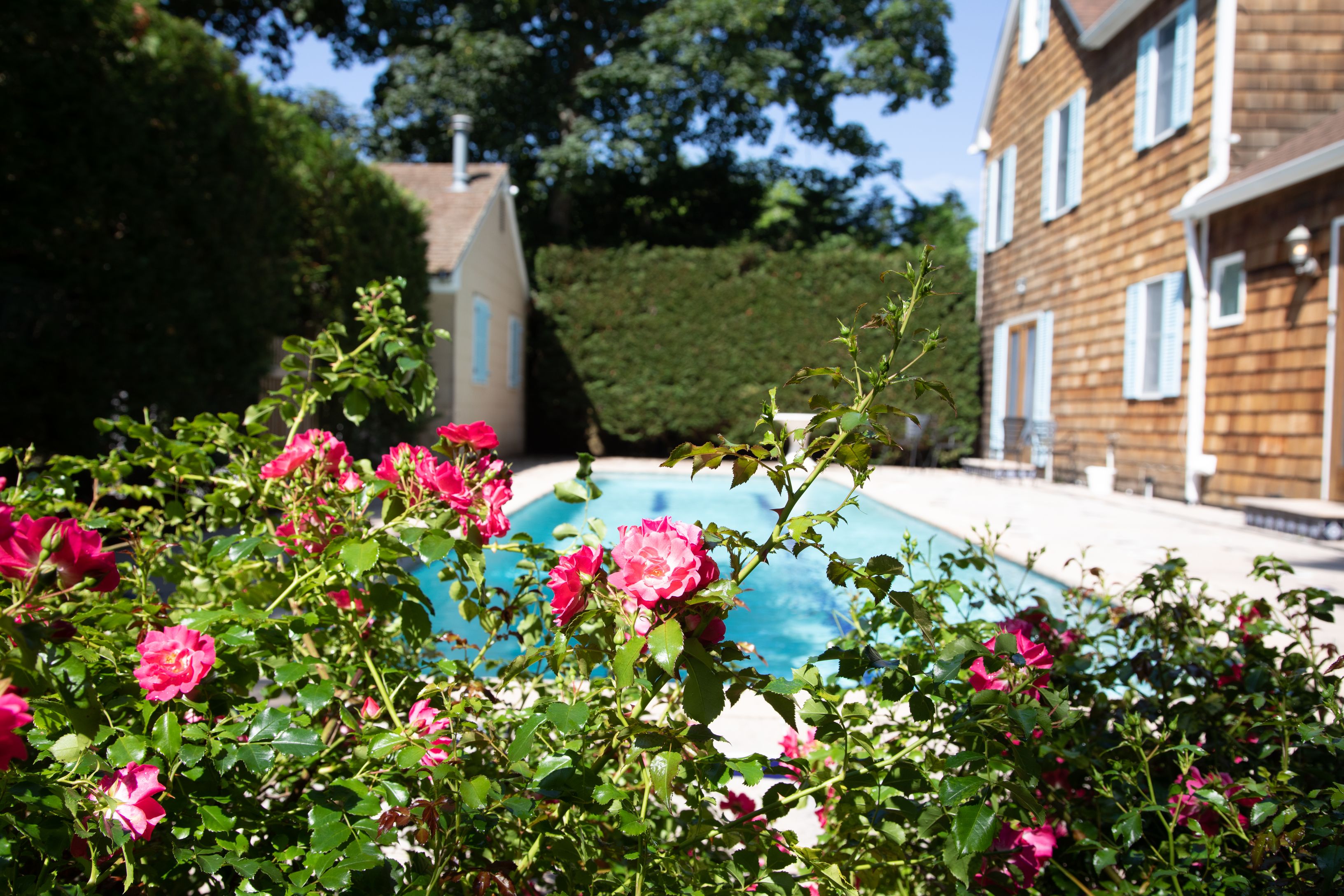 Undisclosed Address Southampton, NY 11968 - Photo 2 of 37