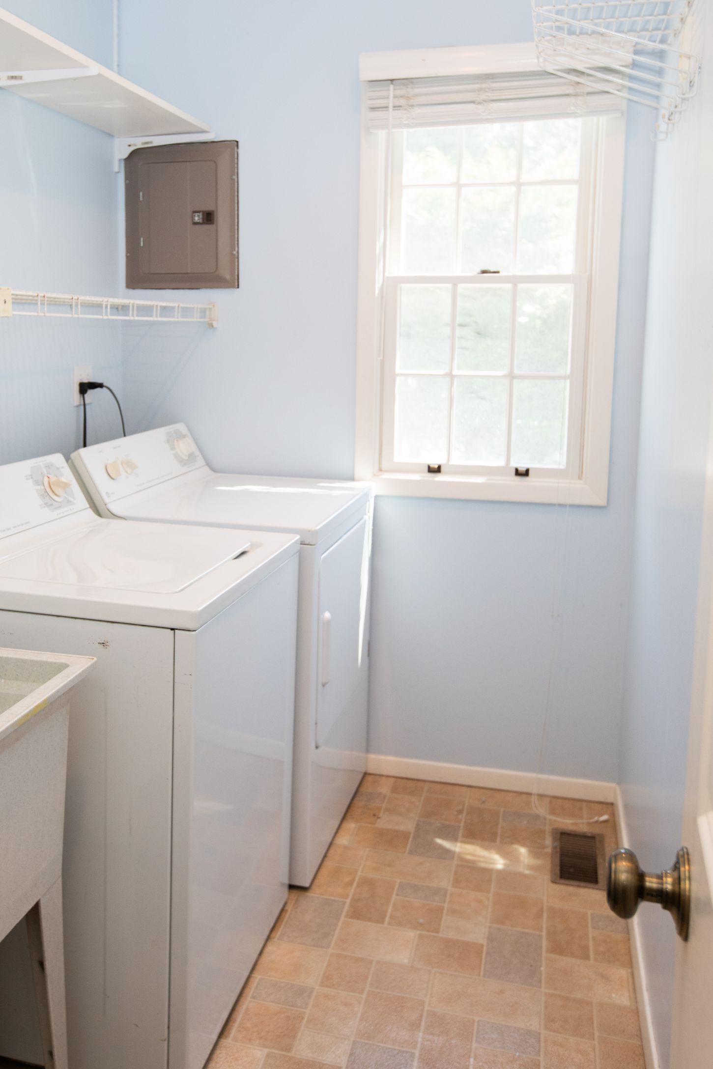 Undisclosed Address Southampton, NY 11968 - Photo 21 of 37