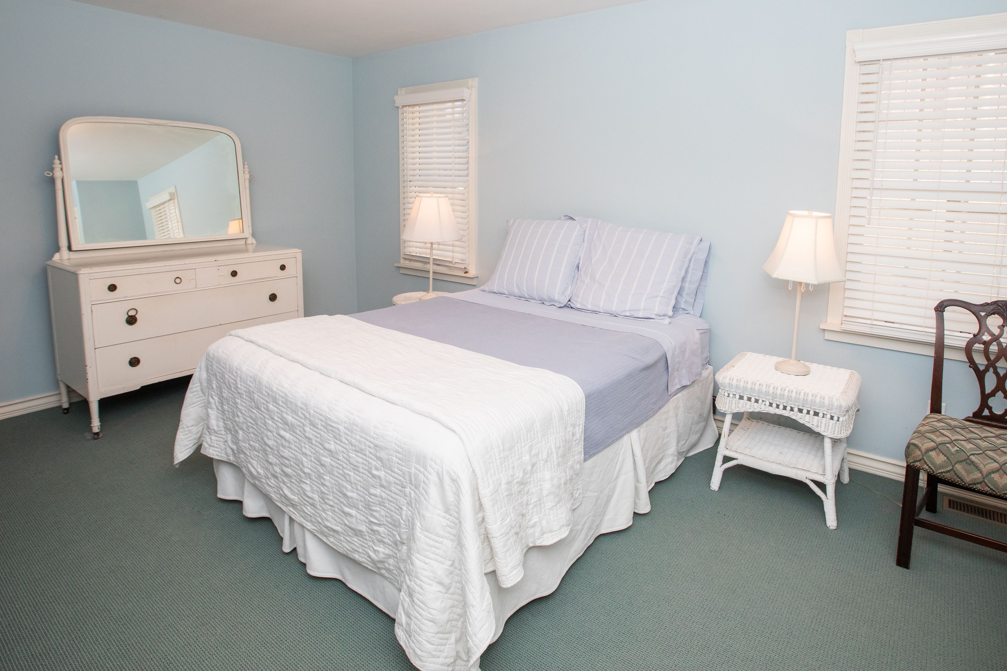 Undisclosed Address Southampton, NY 11968 - Photo 22 of 37