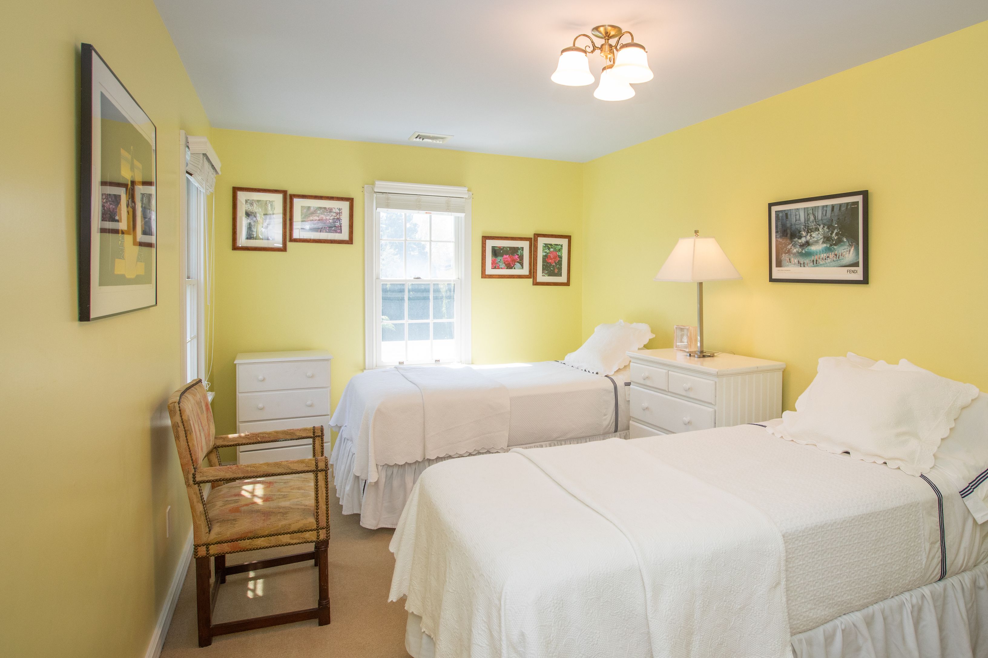 Undisclosed Address Southampton, NY 11968 - Photo 27 of 37