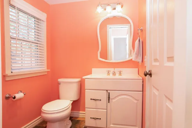 $39,000 | Undisclosed Address, Southampton, NY 11968