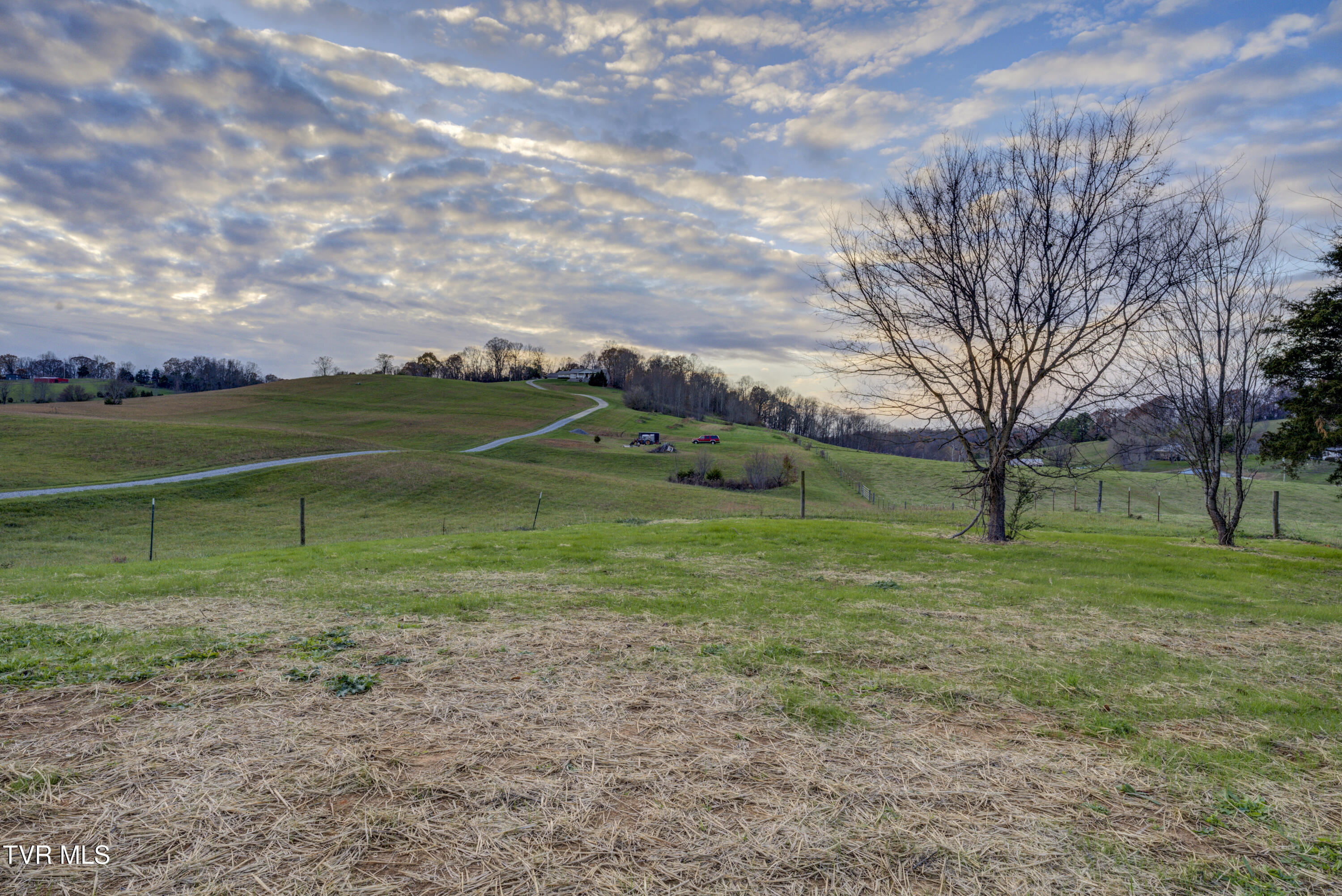 1060 Robertson Road Chuckey, TN 37641 - Photo 10 of 45 Robertson-9