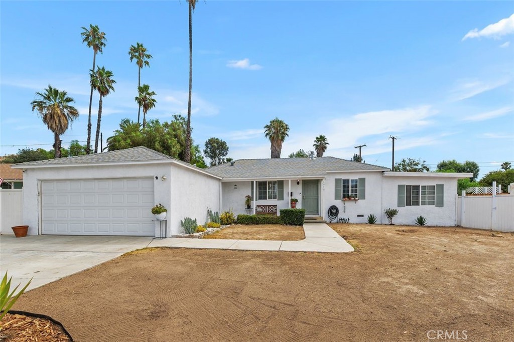 6050 Colonial Drive Riverside, CA 92506 - Photo 2 of 39