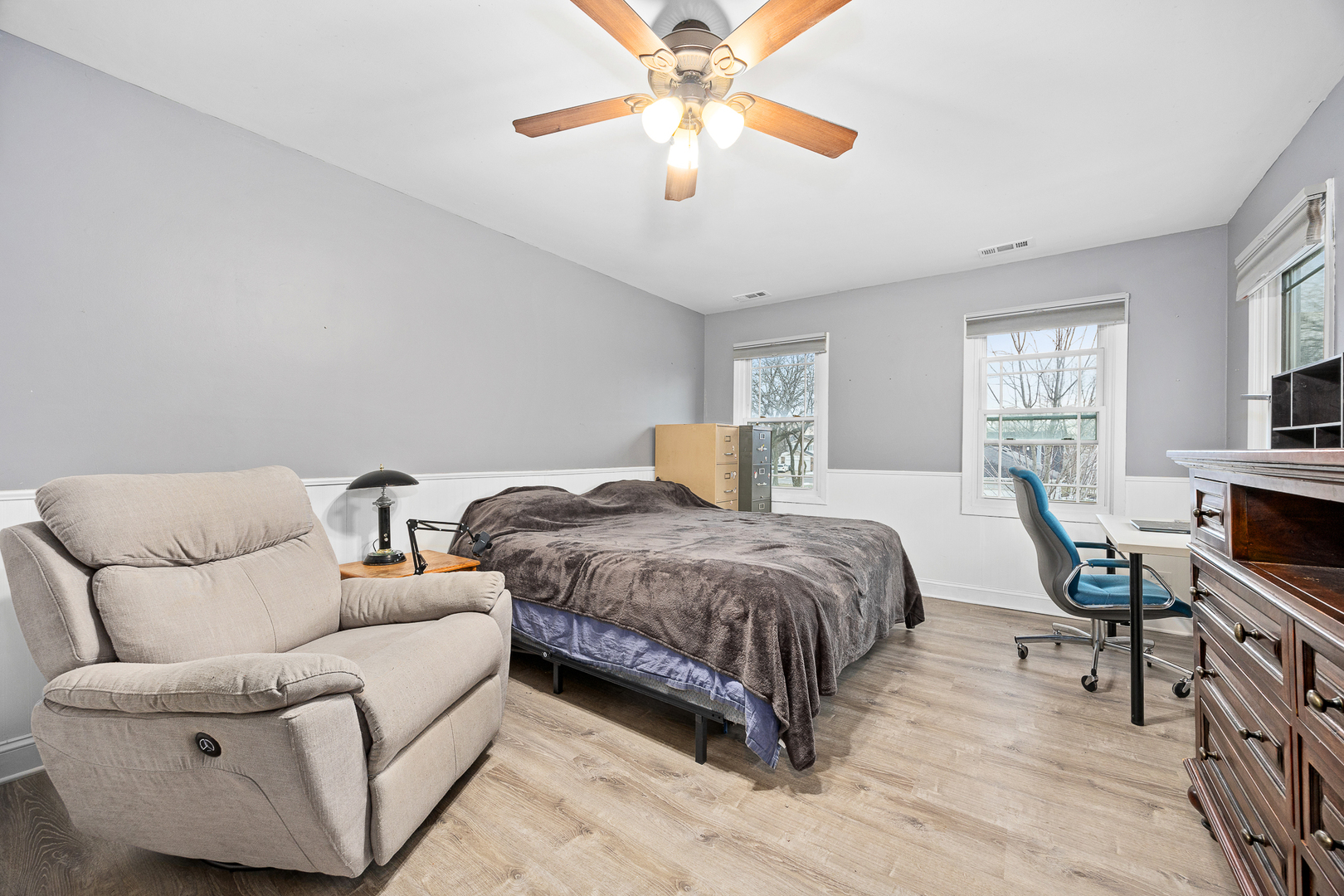 6767 Greenleaf Street Woodridge, IL 60517 - Photo 19 of 32