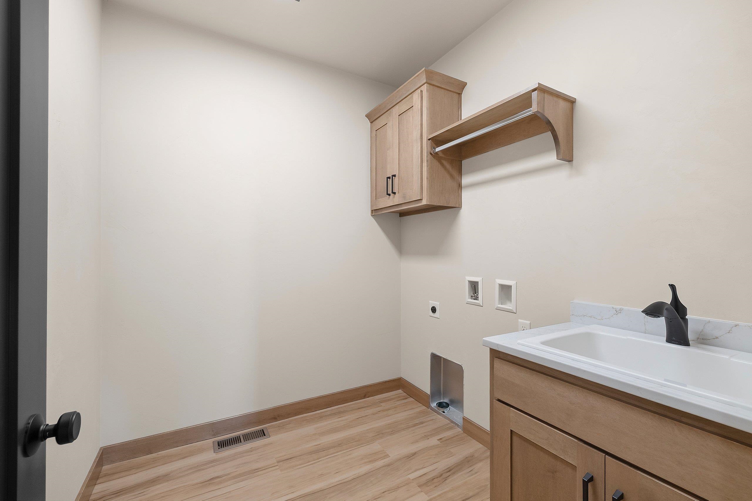 5728 West Spencer Street Appleton, WI 54914 - Photo 37 of 57