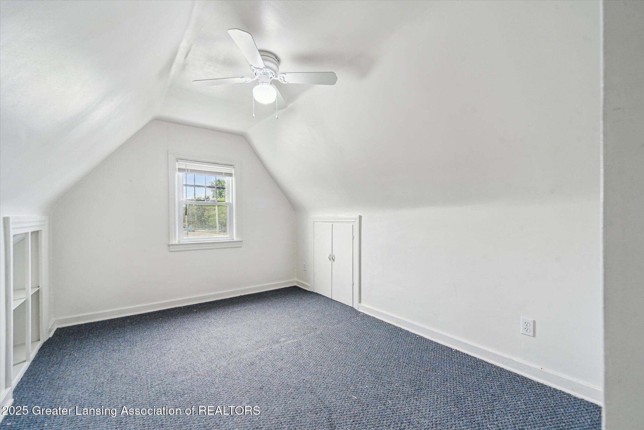 336 South Waverly Road Lansing, MI 48917 - Photo 18 of 33 19-336-S-Waverly-Rd-Lansing-MI-48917-Win