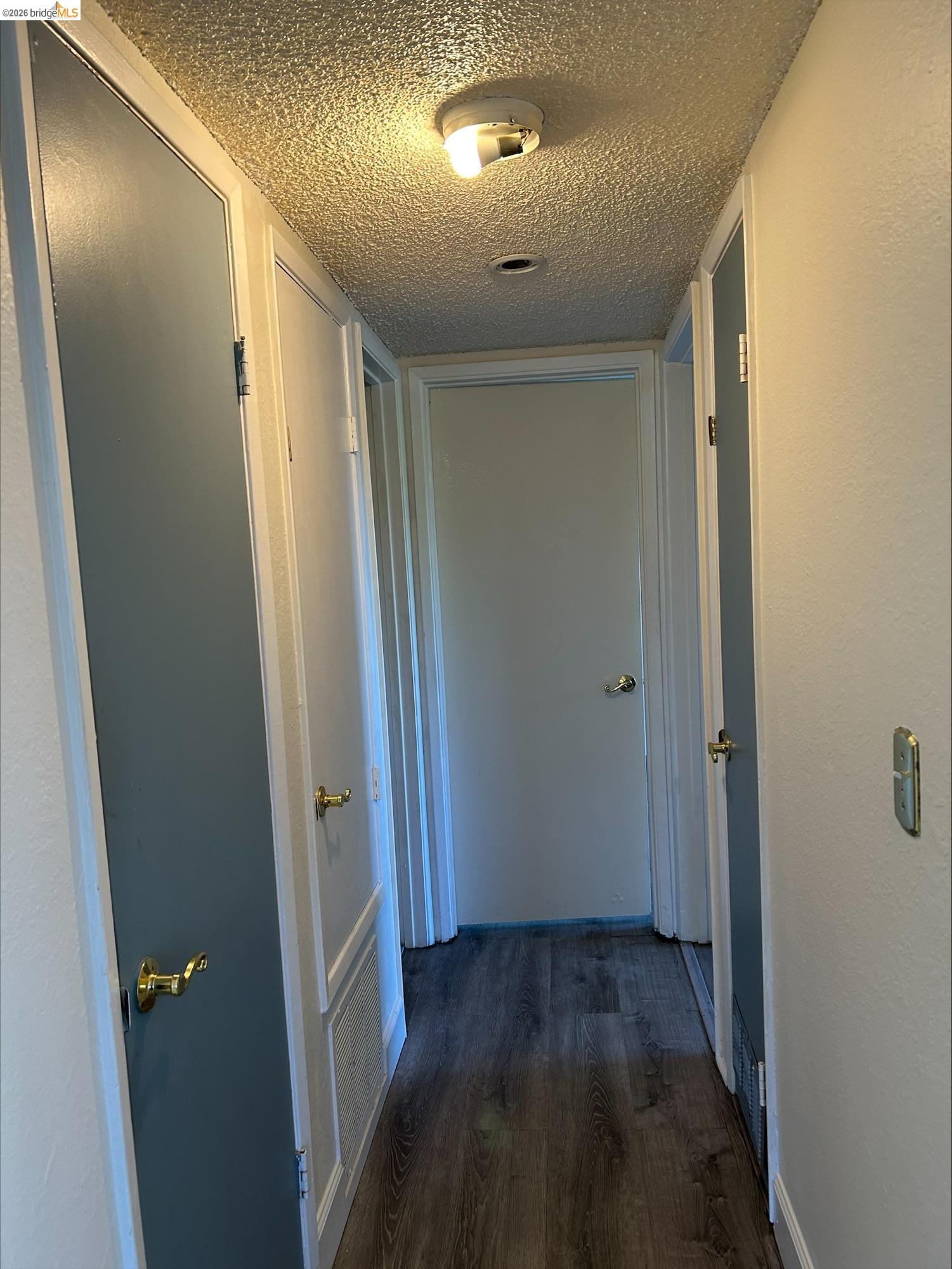 5313 Ridgeview Circle, Unit 4 El Sobrante, CA 94803 - Photo 4 of 31