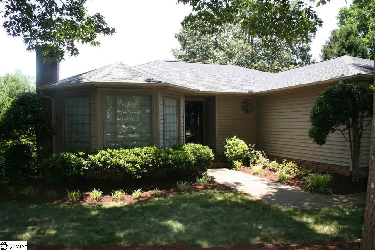 8 Red Oak Road Greenville, SC 29615 - Photo 2 of 17 Gallery Image 2