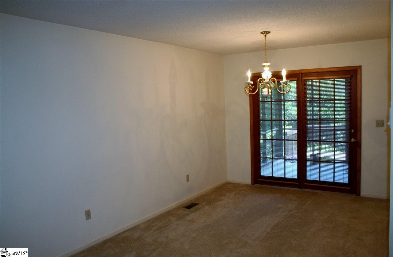 8 Red Oak Road Greenville, SC 29615 - Photo 10 of 17 Gallery Image 10