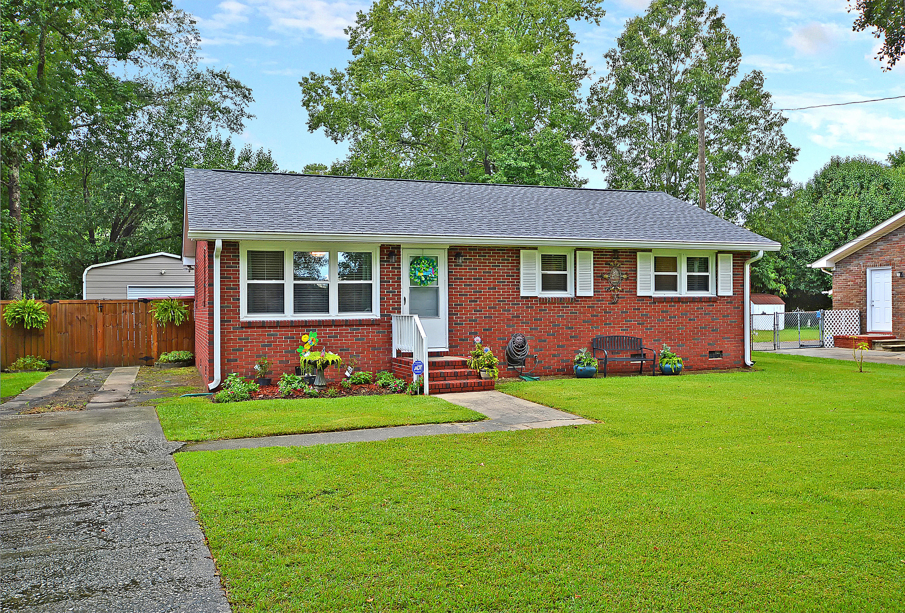 121 Englewood Road Goose Creek, SC 29445 - Photo 27 of 27 CREM_121 Englewood_025