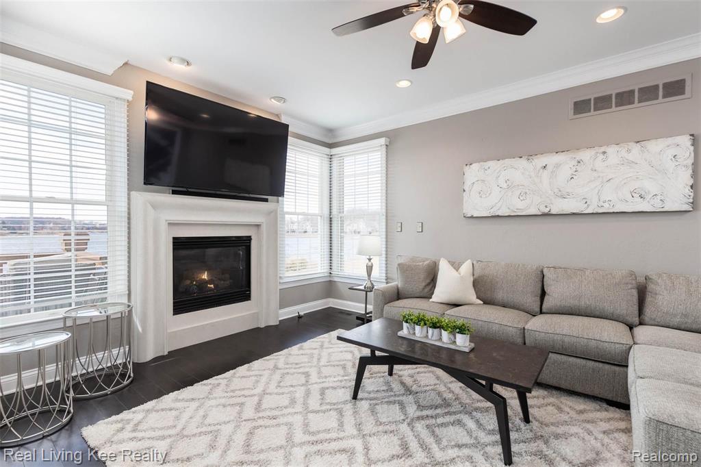 24775 Reeds Pointe Drive Novi, MI 48374 - Photo 11 of 38 Gallery Image 11