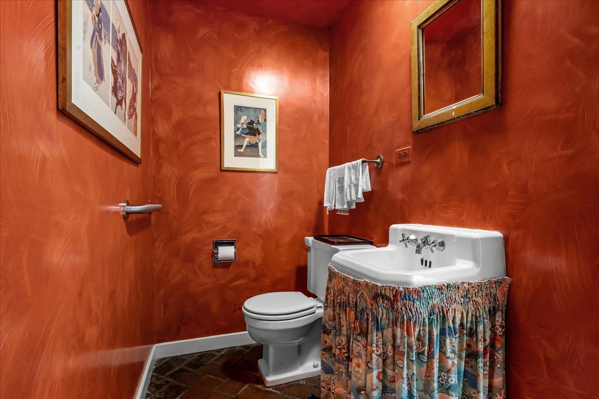Undisclosed Address Lake Forest, IL 60045 - Photo 14 of 44 Gallery Image 14